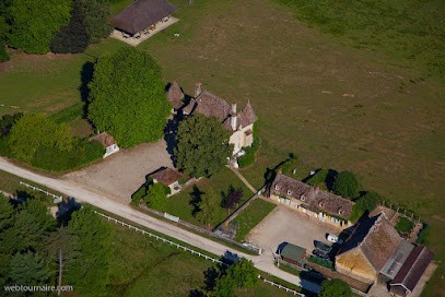 LE GÎTE ET LA MAISON DES GARDIENS DE BOUTISSAINT, Gîte à Fontenoy