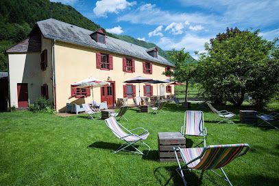Gite Auberge Les Cascades Gîte à Campan