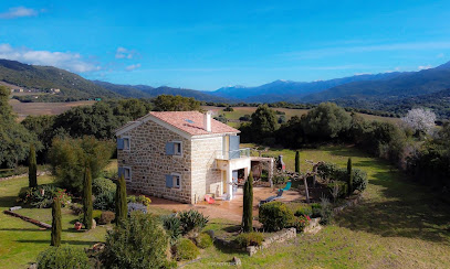 Limbarto Location De Gîtes À 10 Minutes Des Plages Du Valinco, Gîte à Serra-di-Ferro