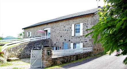 Gîte Sur Les Chemins Du Lizieux , Gîte à Saint-Jeures