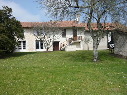 Gîte Chez Bardot, Gîte à Saint Aulaye-Puymangou