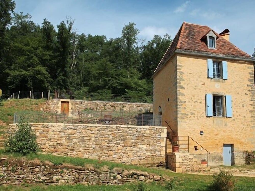 Tour Milou Gîte à Beynac-et-Cazenac