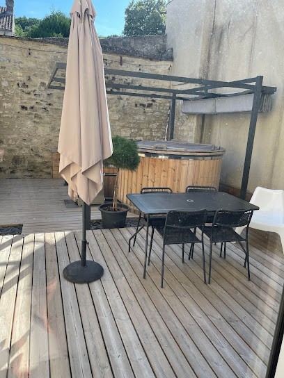 La Grange, Gîte à Bruyères-et-Montbérault