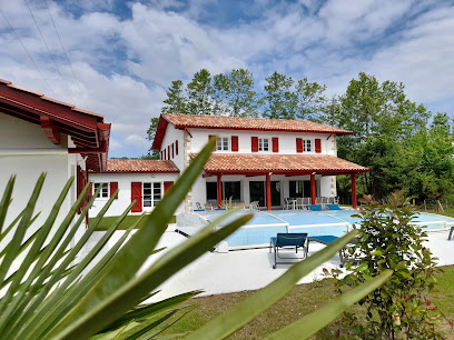 Villa Zeruko Izarra, Gîte à Sare