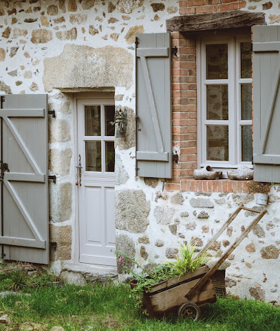Gîtes De La Grènerie, Gîte à Saint-Hilaire-les-Places
