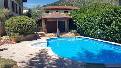 Au Paradis des Grillons, Gîte à Espinasses