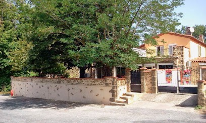 Gites Villa Robinson, Gîte à Mazamet