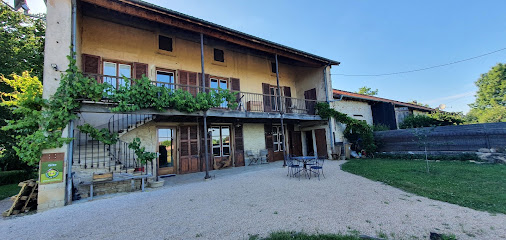 Le Grenier Du Chêne, Gîte à Saint-Étienne-sur-Reyssouze