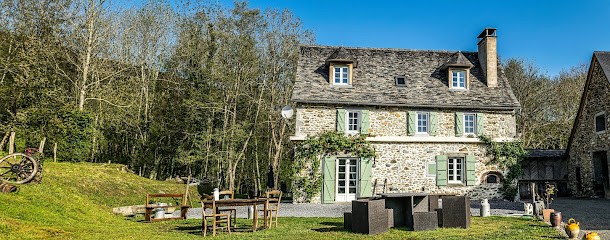 Au Nid De Caroline, Gîte à Issor