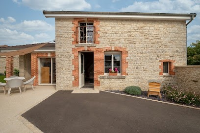 MAISON TAPRAY - Gîte La Remise - Bulles En Escale, Gîte à Colombé-la-Fosse