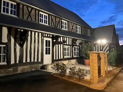Les Gîtes De L'abbaye, Gîte à Bourg-Achard