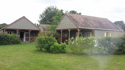 Les Maisonnettes du Lac, Gîte à Lavaré