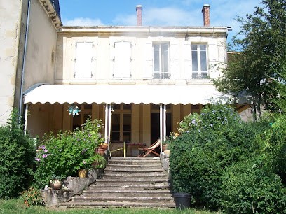 Au Chant Des Anes, Gîte à Mercurol-Veaunes
