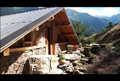 Gîte La Passerelle Du Haut-Bréda, Gîte à la Haut-Bréda