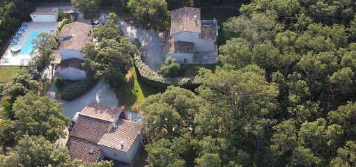 E CASE FIAMONE : Location villas de vacances avec piscine et jacuzzi, proche de la plage et de Bastia, Haute-Corse, Gîte à Pietracorbara