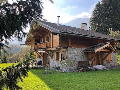 Chalet Les Champerons, Gîte à Marthod