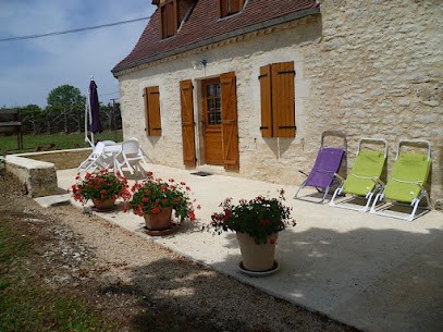 Chez Nicole Et Lucien Au Gîte La Maison De Lompech, Gîte à Caniac-du-Causse
