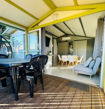 Le Chalet de Louise, Gîte à Taradeau