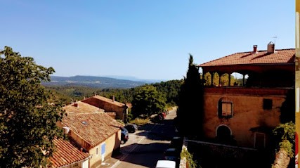Gite d'étape de Vitrolles en Luberon Le Vieux Presbytère, Gîte à Vitrolles-en-Lubéron