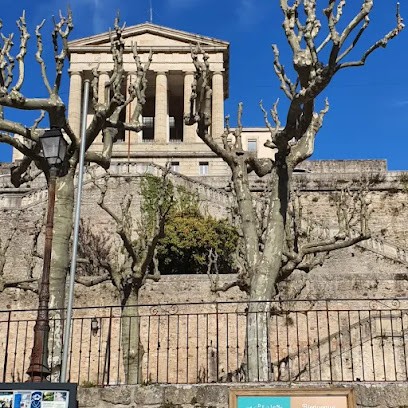 Gîte Au Rocher, Gîte à Chassiers