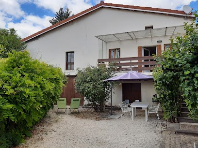Gîte Les Vergers de Tallende, Gîte à Tallende