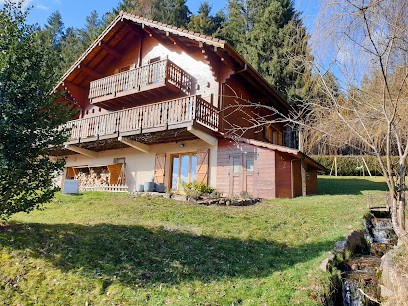 Gîte La Goutte d'Haut, Gîte à La Forge