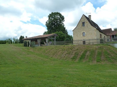 GÎTE LA CHARLOTINE, Gîte à Fleurac