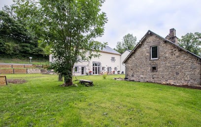 Gite Du Bourgnon, Gîte à Charbonnières-les-Varennes