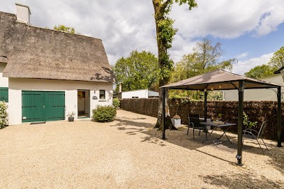 Nature et Chaumière - Gîtes de France, Gîte à Saint-Lyphard