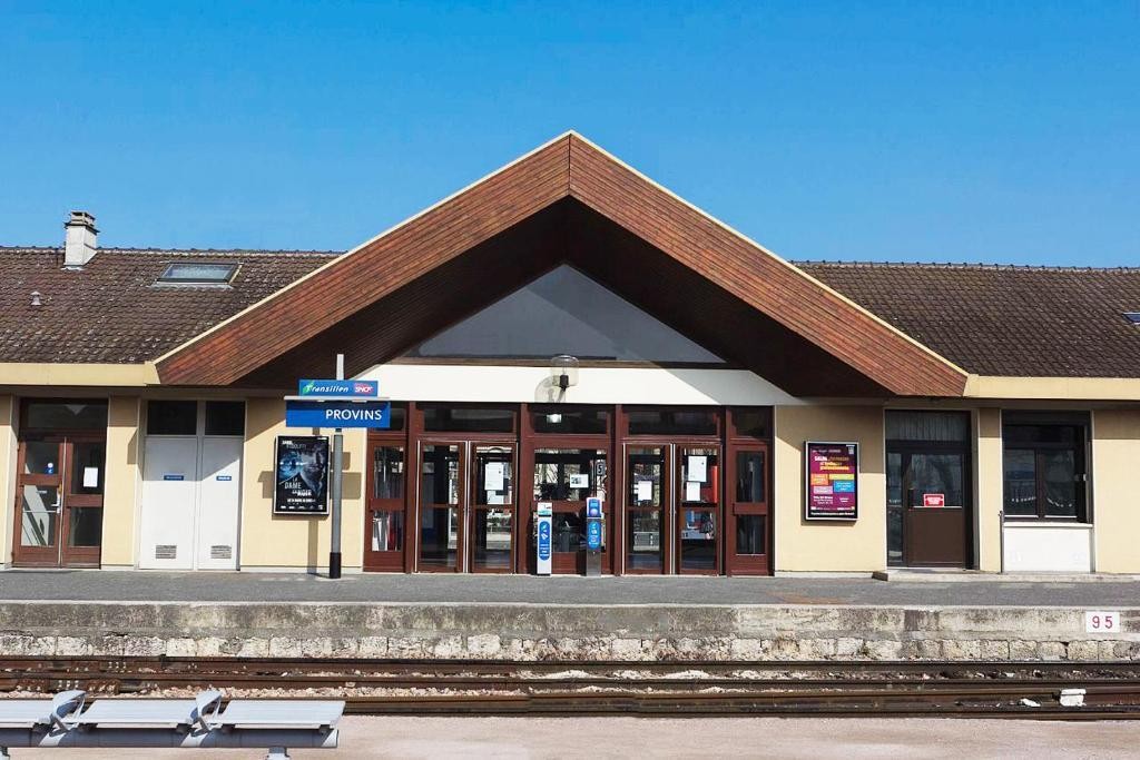 Les Lofts De Provins: Réservez votre gîte à Provins, Gîte à Provins