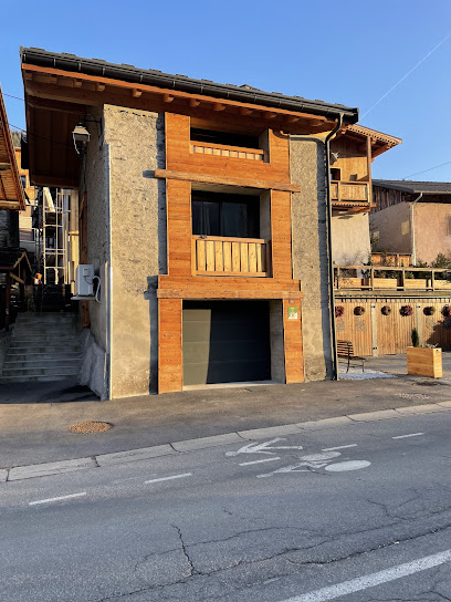 Chalet " La Petite Maison " Cocooning, Gîte à Bourg-Saint-Maurice