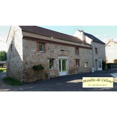Moulin de Celzat, Gîte à Creuzier-le-Neuf