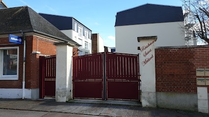 La Résidence St Médard, Gîte à Noyon