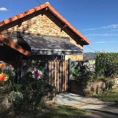 GITE DE L'ABEILLE, Gîte à Firmi