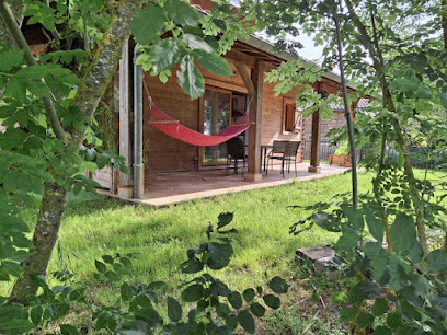 La Petite Maison Bois Et Soleil - Gîtes De France, Gîte à Sainte-Gemme