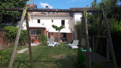 grand gite, Gîte à Lafrançaise