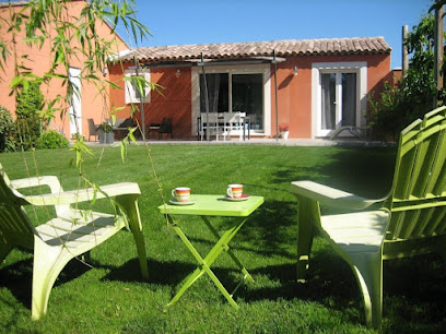 Villa Zen - Gîtes De France Gîte à Mollégès