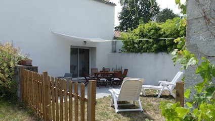 Chez La Georgette La campagne près de La Rochelle, Gîte à Saint-Xandre