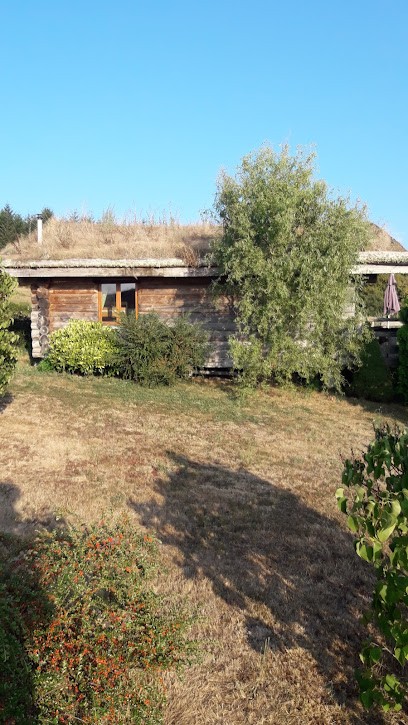 Lodge Shinkiro - Aux Demeures Des Fées, Gîte à Thouron