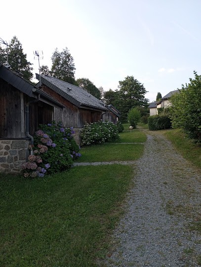Gîte Communaux-Le Hameau des Bruyères, Gîte à Royère-de-Vassivière