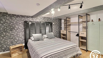 Salon By Night - Gîtes De France, Gîte à Salon-de-Provence