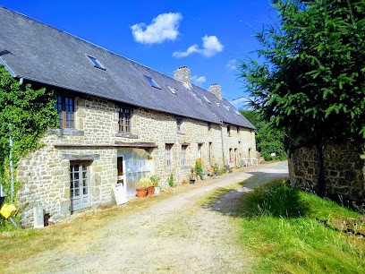 Le Clos Jean Holiday Cottages, Gîte à Saint-Cyr-du-Bailleul
