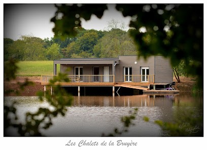 Les Chalets De La Bruyere, Gîte à La Bruyère