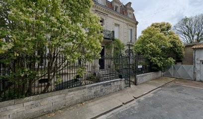 Chateau de la Place holiday house, Gîte à Saint-Fort-sur-Gironde