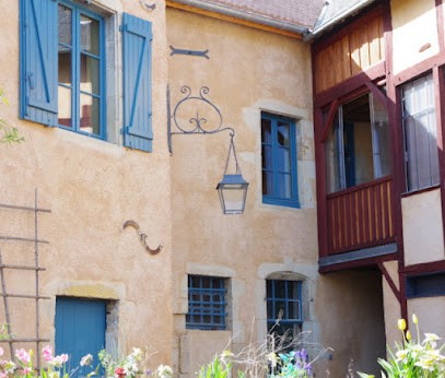 Les Promenades, Gîte à Moulins-Engilbert