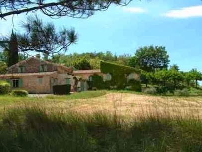 Le Jas Des Cannebieres, Gîte à Villeneuve
