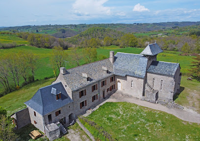 Agréable Maison En Pierre - Gîtes De France, Gîte à Florentin-la-Capelle