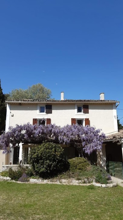 Mas de l'Avani 1 - Gîtes de France, Gîte à Plan-d'Orgon