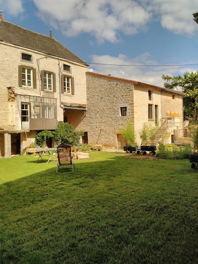 Gîte la fontaine du hameau, Gîte à Mancey