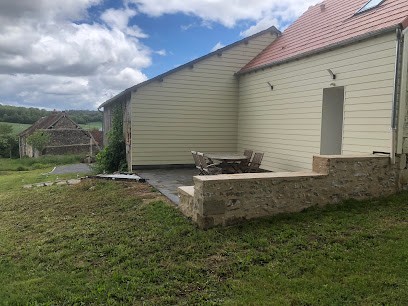 Gite - Les Petites Maisons, Gîte à Coussay-les-Bois